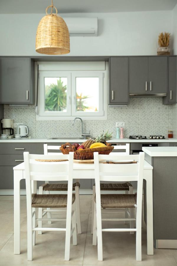 Chic & Spacious House In Rodia Heraklion Экстерьер фото